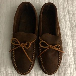 Minnetonka Men’s Double bottom softsole slippers